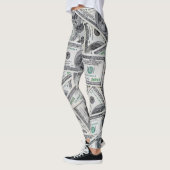 背景100ドル紙幣。 レギンス (左)