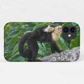 背部のベビーを運んでいる大人のCapuchin猿 Case-Mate iPhoneケース (裏面(横))