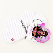 胸の厚い胸の形のスプラッシュで大胆さ ノートブック (内部)