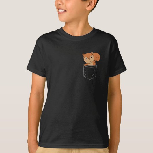 胸ポケットの森のおもしろい動物のリス Tシャツ (正面)