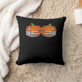 胸当てカボチャのハロウィーン女性のスケルトン手 クッション (ブランケット)