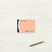 脊椎と山かっこパーソナライズされたの注記 ポストイット (デスク上)