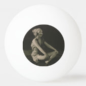 脚を組むかわいそうなメイドが大好き 卓球ボール (正面)