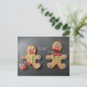 脚を骨折したショックを受けたジンジャーブレッドマン ポストカード (スタンド正面)