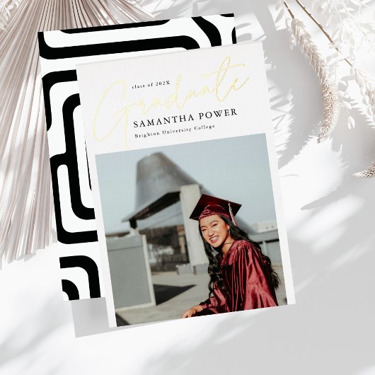 脚本モダン卒業生2枚の写真卒業 箔招待状