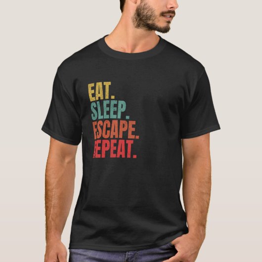 脱出ゲーム 食べて 寝て 脱出して 反復 謎解き Tシャツ (正面)
