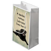 腐った腐った腐ったラブラドールがここに住んでいる スモールペーパーバッグ (裏面アングル)