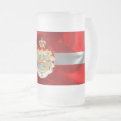 腕のデンマークの旗コート フロストグラスビールジョッキ (正面右)