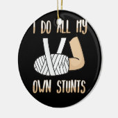 腕の子供へ骨折は僕のスタントだ セラミックオーナメント (左)