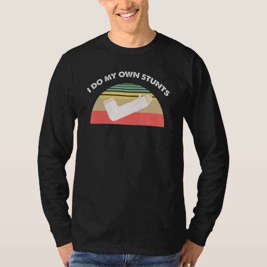 腕の骨折の骨折骨折 Tシャツ (正面)