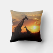 腰枕 – アフリカのキリン クッション (裏面)