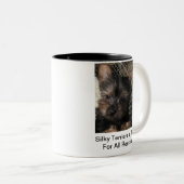 膚触りがよいテリアすべての理由の子犬のマグのための犬 ツートーンマグカップ (正面右)