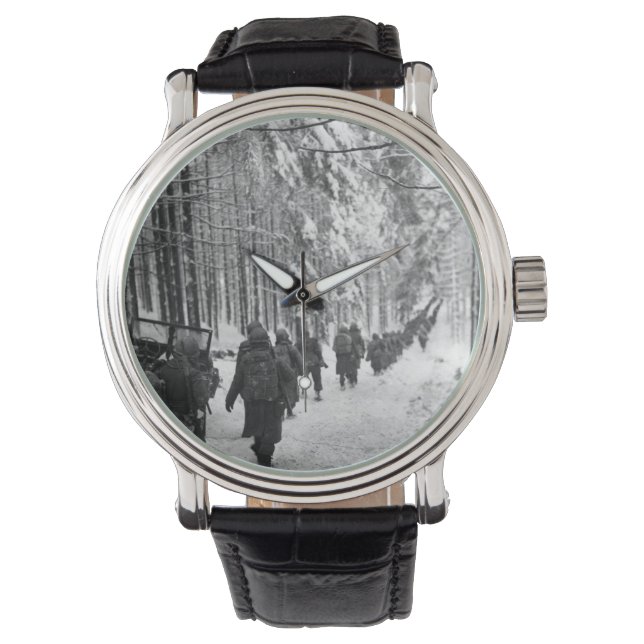 膨らみの戦い 腕時計 (正面)