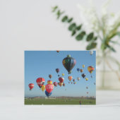 膨れ上がる ポストカード (スタンド正面)