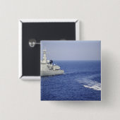 膨張可能なボートに乗ったポルトガル海軍チーム 缶バッジ (正面&裏面)