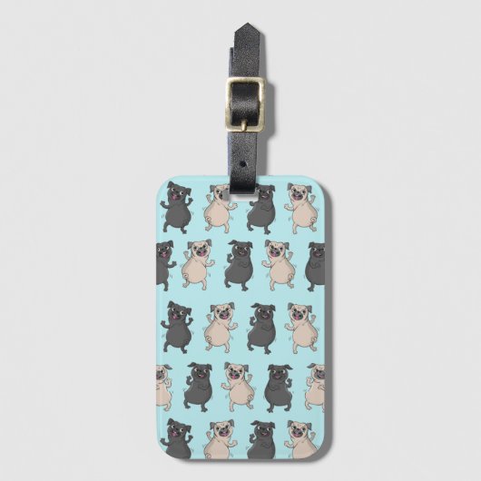 臀部のシェーカーのパグの子犬のバスト移動かわいい踊り犬 ラゲッジタグ (正面縦)