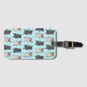 臀部のシェーカーのパグの子犬のバスト移動かわいい踊り犬 ラゲッジタグ (正面横)