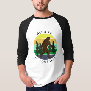 自信じ身で ヴィンテージサンセットビッグフット Tシャツ