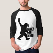 自分おもしろいの中でビグフ信じトI Tシャツ (正面)