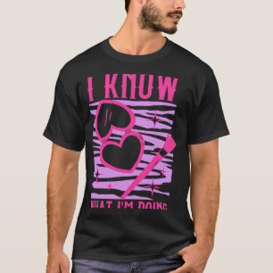 自分が何をしているか知っている美しいサロンエステティシャン Tシャツ