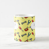 自分でやれ!ピクセルアートツールハンマーバイスパターン コーヒーマグカップ (中央)