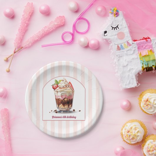 自分でアイスクリームサンデー誕生日パーティーを作る ペーパープレート (パーティー)