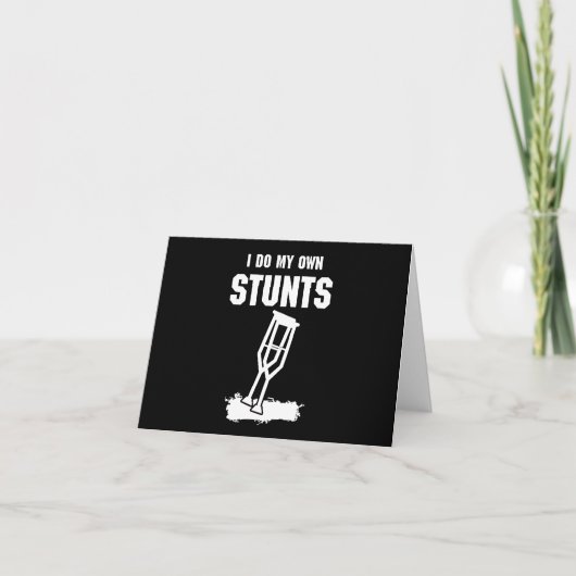 自分でスタントやってます - 怪我した足にお見舞いギフト カード (正面)