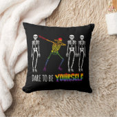 自分でハロウィーンのダビングのスケルトンになろうかと思う クッション (ブランケット)