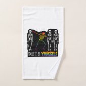 自分でハロウィーンのダビングのスケルトンになろうかと思う バスタオルセット (ハンドタオル)