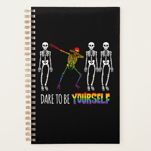 自分でハロウィーンのダビングのスケルトンになろうかと思う プランナー手帳 (正面)