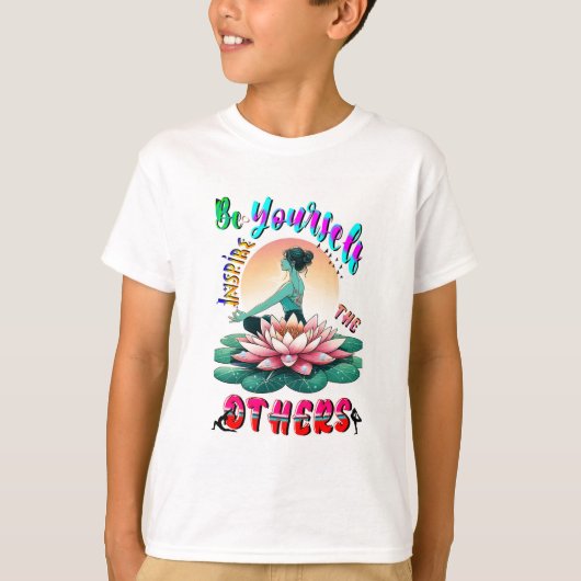 自分で他インスパイアの人になる Tシャツ (正面)