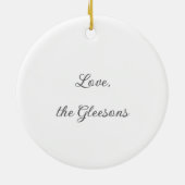 自分に小さなメリークリスマスのトナカイClを持っている セラミックオーナメント (裏面)