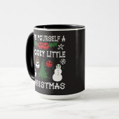 自分に少し不気味クリスマスを過ごす マグカップ (正面左)