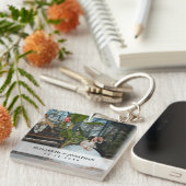 自分のシックモダンカップルの写結婚真を作成 キーホルダー (正面右)