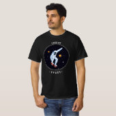 自分のスペースが必要 Tシャツ (正面フル)