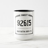 自分のファームハウスホームスウィートジップコードマグ マグカップ (中央)