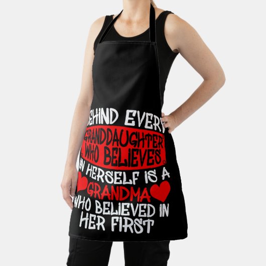 自分の中にいる孫娘信じの後ろに エプロン (インサイチュ)