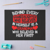 自分の中にいる孫娘信じの後ろに 薄葉紙 (クラフト)