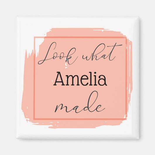 自分の作った作品を見パーソナライズされたる マグネット (正面)