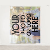 自分の写真または会社のロゴを追カスタム加する裁ち落とし タペストリー (正面)