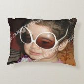 自分の写真を作パーソナライズされたる アクセントクッション (裏面)