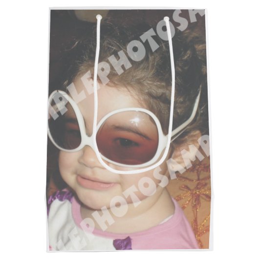 自分の写真を作パーソナライズされたる ミディアムペーパーバッグ (裏面)