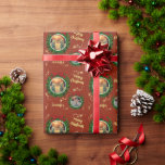 自分の写真を作成するMerry Christmas モノグラムの ラッピングペーパー<br><div class="desc">自分の写真を作成ラッピング紙クリスマスプレゼントのための素敵なワッピング紙。自分の写真、文字、名前を追加してパーソナライズできる。</div>