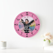 自分の写真を追加する可愛いピンクの時計(分) ラージ壁時計 (ホーム)