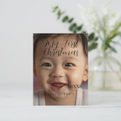 自分の初めてのクリスマスベビーの写真の名前を追加する年モダン ポストカード (スタンド正面)