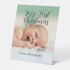 自分の初めてのクリスマスベビーの写真の名前を追加する年モダン 台座サイン