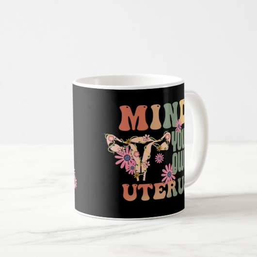自分の子宮を気にする コーヒーマグカップ (正面右)