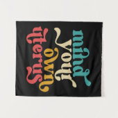 自分の子宮を気にする タペストリー (正面(横))