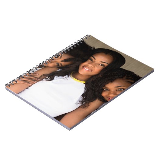 自分の家族の写真を作成する ノートブック (左側)