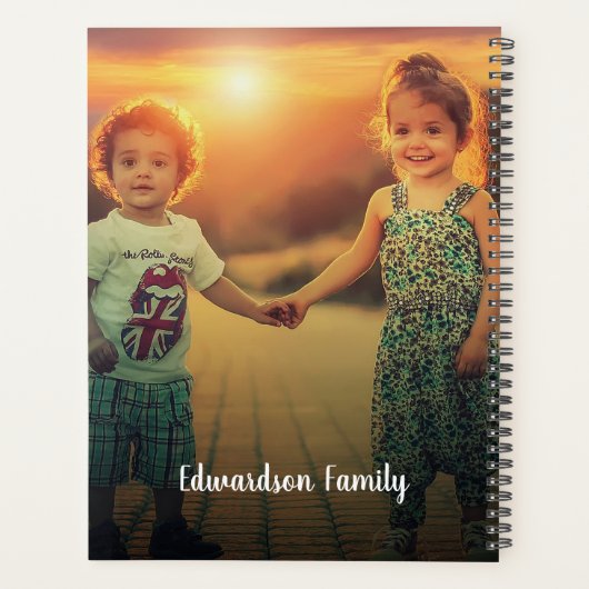 自分の家族の写真集を作成ユニークする プランナー手帳 (裏面)